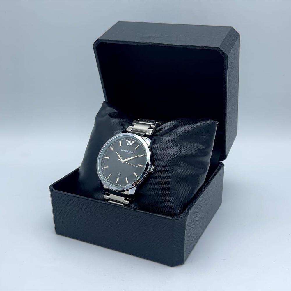 Emporio Armani's Men's Casual Analogue Watch