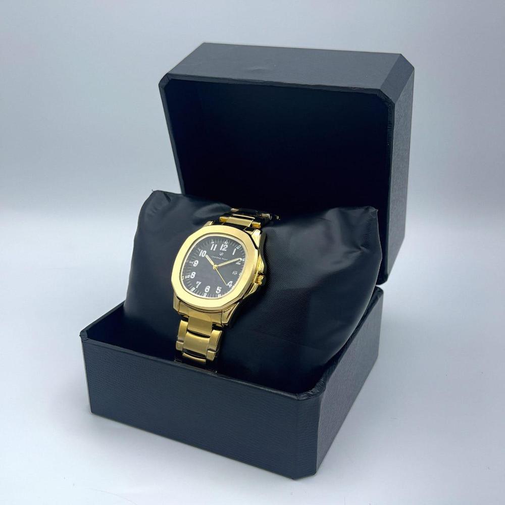 Universal Point's Men's Casual Analogue Watch