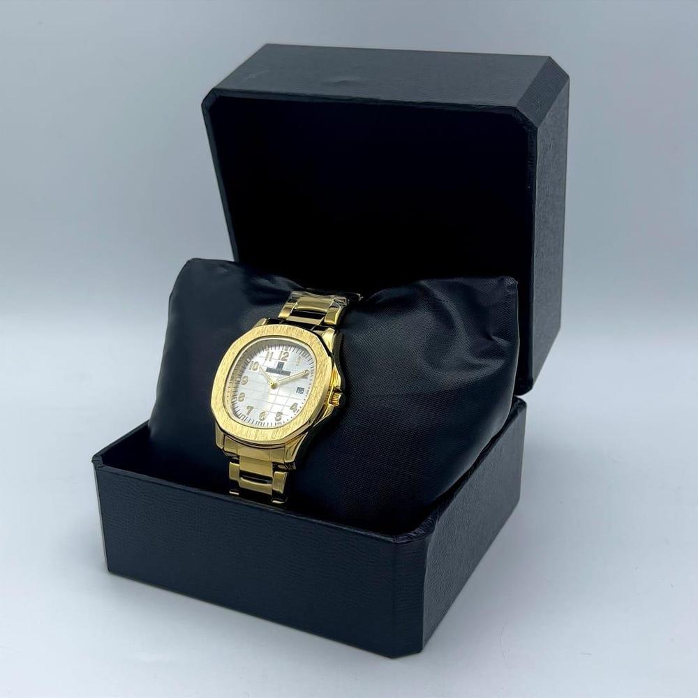 Universal Point's Men's Casual Analogue Watch