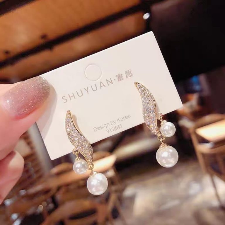S Shape Crystal Leaf Drop Elegant Pearl Zircon Korean Earring
