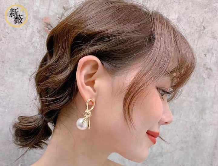 Knot Pearl Earrings Clip On Pearl Earrings Big Silver Grey Earrings | Luxury Look Artificial Earrings